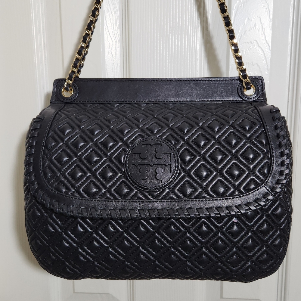 Tory Burch 'Marion' Quilted Convertible Shoulder Bag - Picture 4 of 11